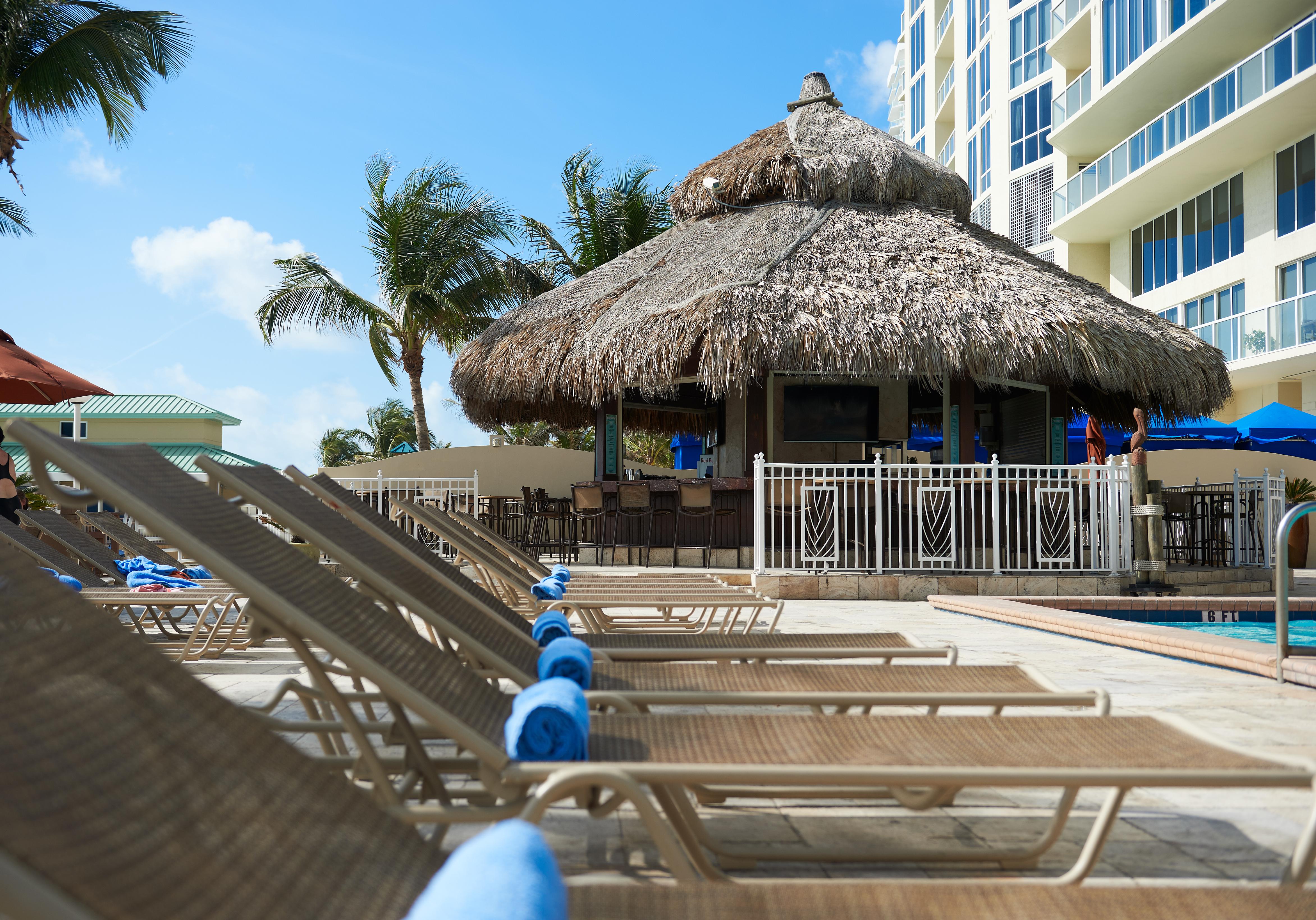 Newport Beachside Hotel & Resort Sunny Isles Beach Extérieur photo