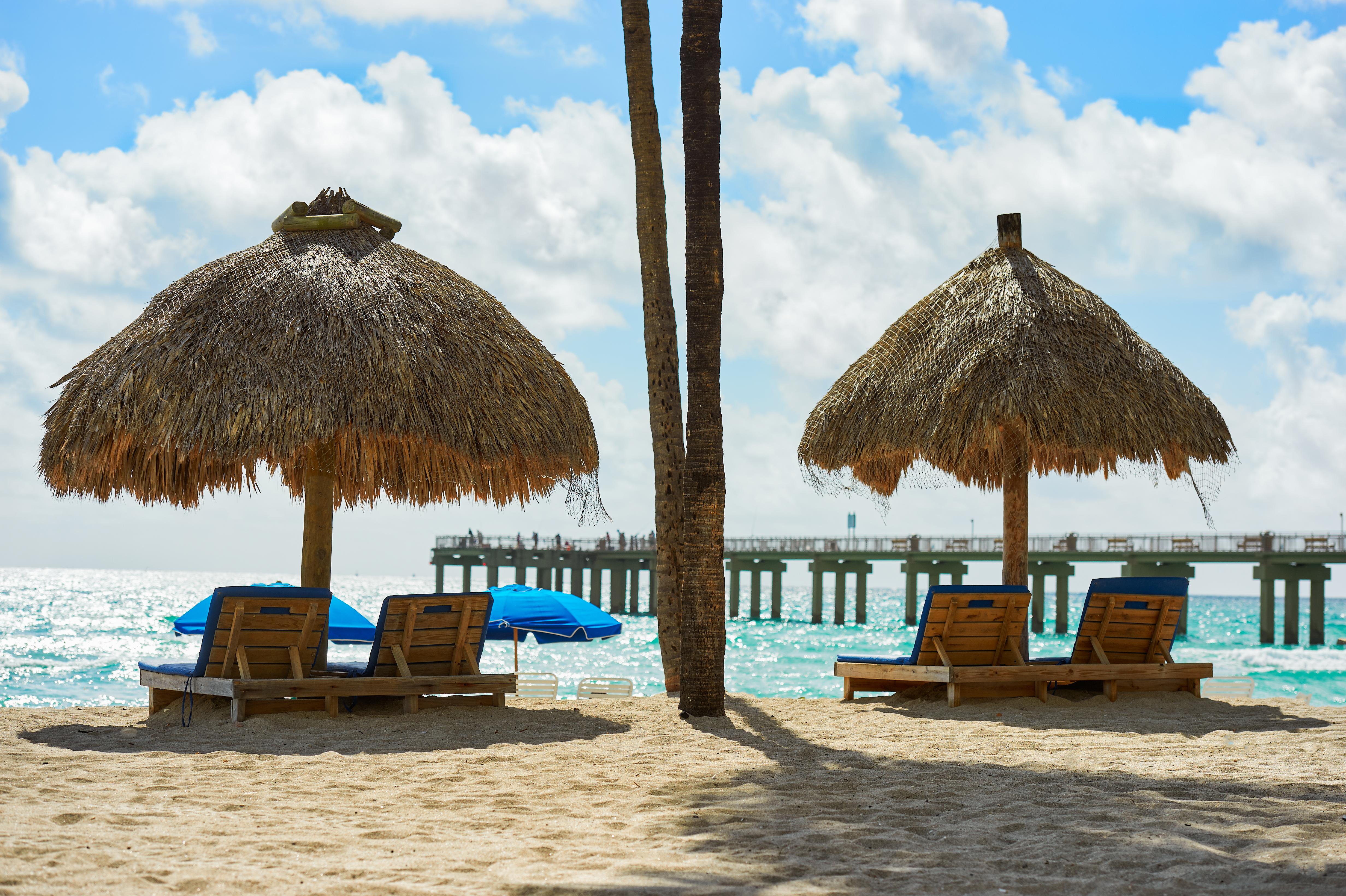 Newport Beachside Hotel & Resort Sunny Isles Beach Extérieur photo