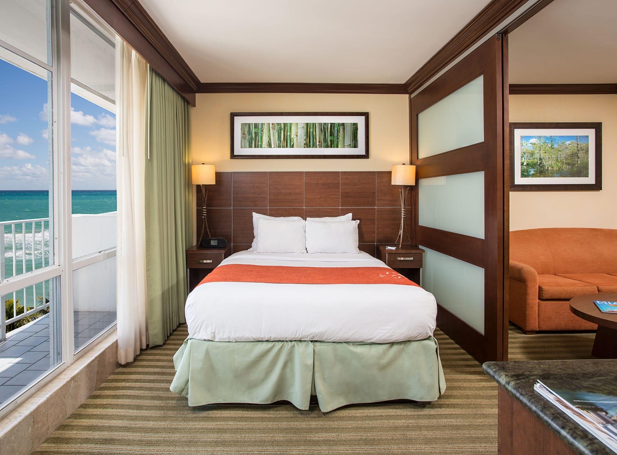 Newport Beachside Hotel & Resort Sunny Isles Beach Extérieur photo