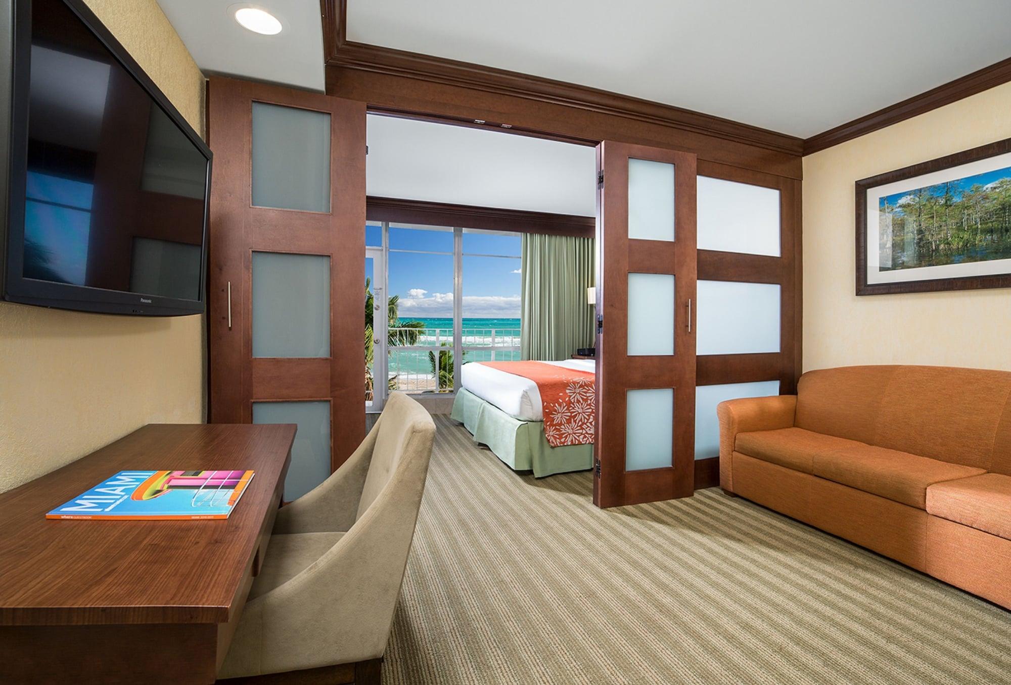 Newport Beachside Hotel & Resort Sunny Isles Beach Extérieur photo