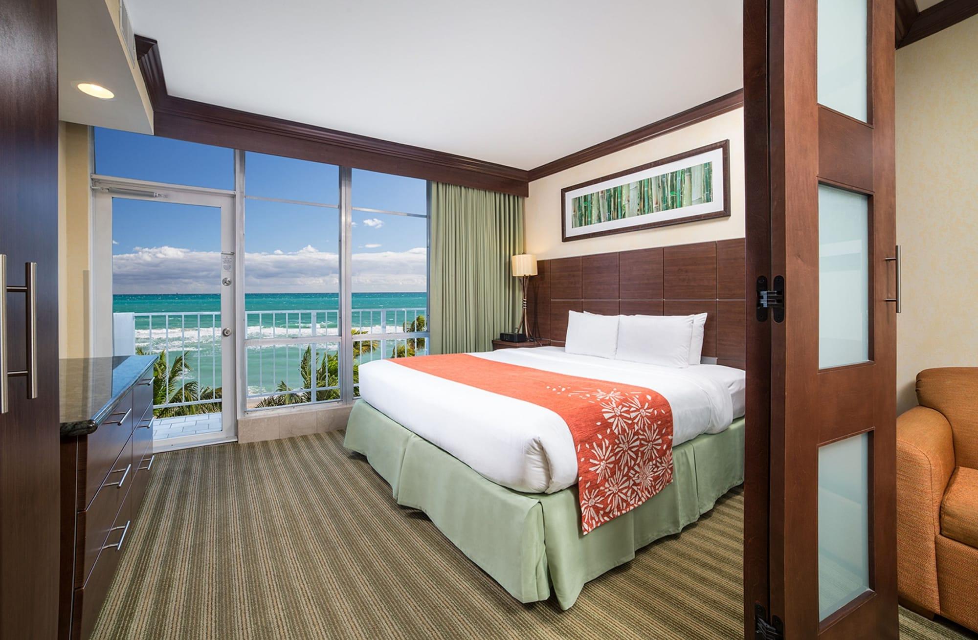 Newport Beachside Hotel & Resort Miami Beach Extérieur photo