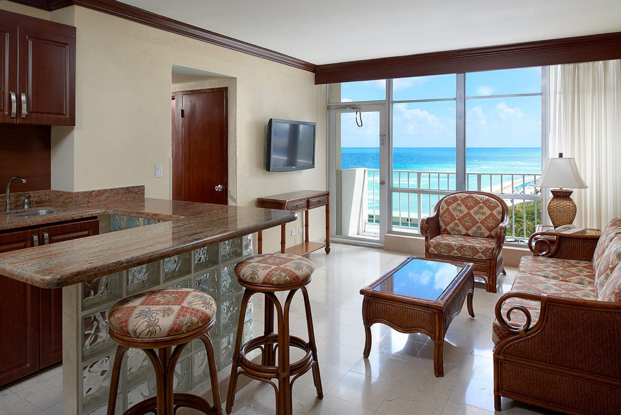 Newport Beachside Hotel & Resort Sunny Isles Beach Extérieur photo