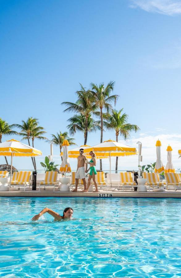 Newport Beachside Hotel & Resort Sunny Isles Beach Extérieur photo